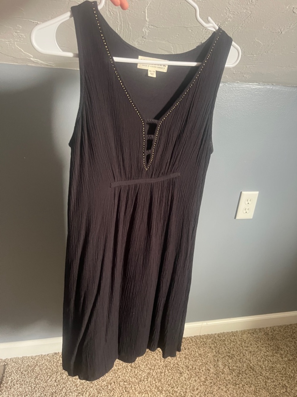 Idyllwind Black Sleeveless V-Neck Midi Dress with Stud Detailing